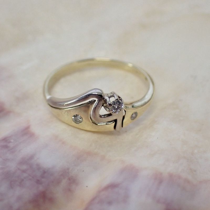 Image 4 of Two-tone gold ring with diamonds; 0.065 ct.