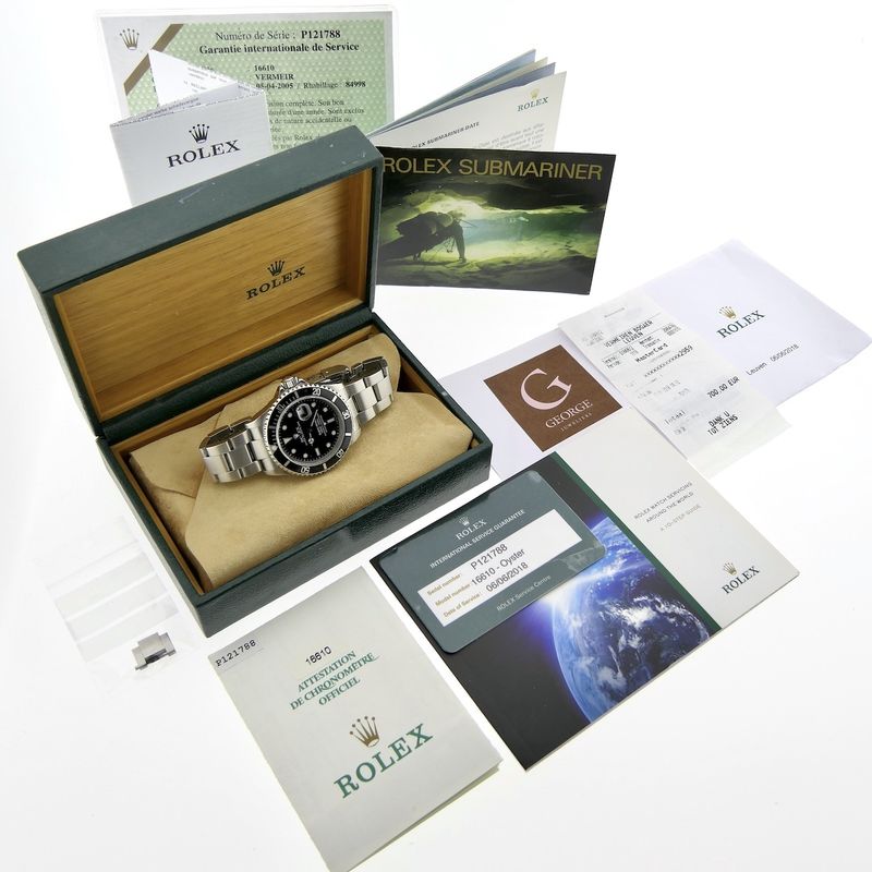 Image 4 of Rolex Submariner 16610; Men's diving watch