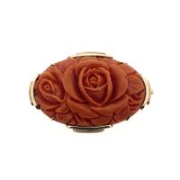Gouden broche met camee; bloedkoraal