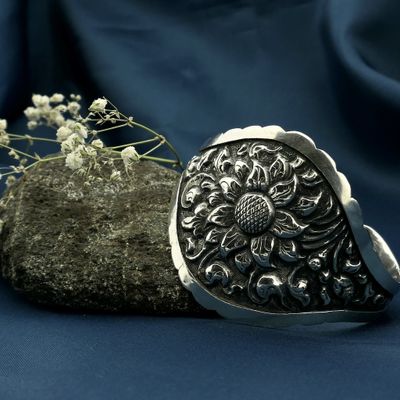 Image 2 of Silver Art Nouveau bracelet | Ø 68.5 mm