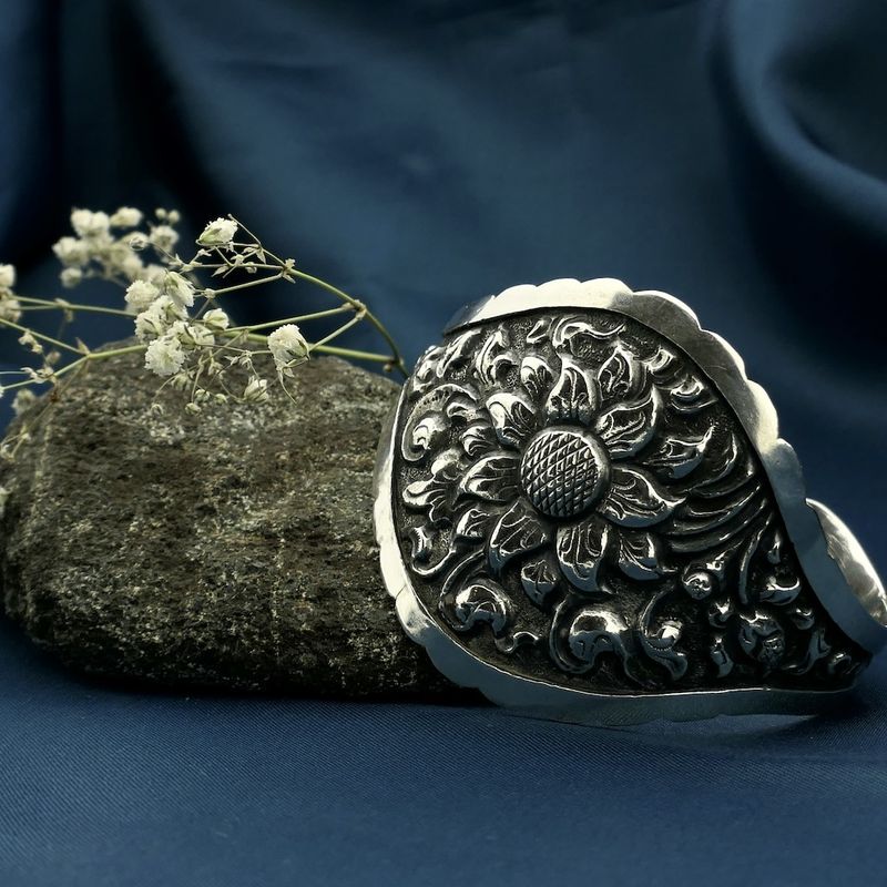 Image 2 of Silver Art Nouveau bracelet | Ø 68.5 mm