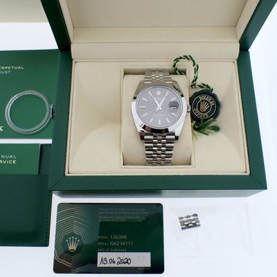 Rolex Datejust 41; Men's watch with rhodium dial Image 2 of Rolex Datejust 41; Men's watch with rhodium dial