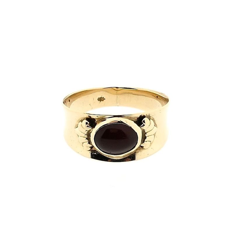 Image 3 of Vintage Gold Signet Ring with Garnet