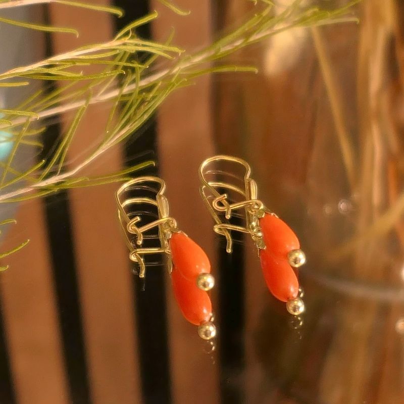Image 2 of Gold earrings with red coral