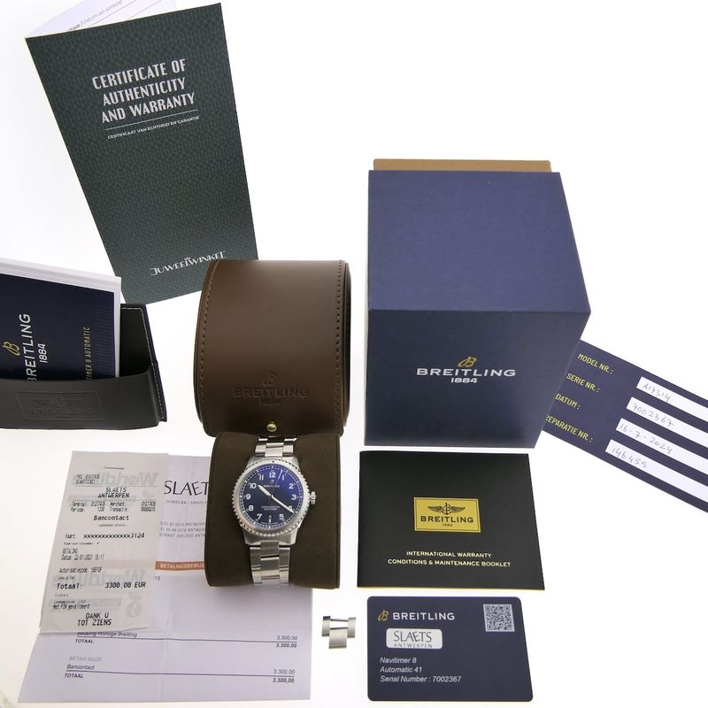 Image 4 of Breitling 'Navitimer 8' A17314; Automatic men's watch