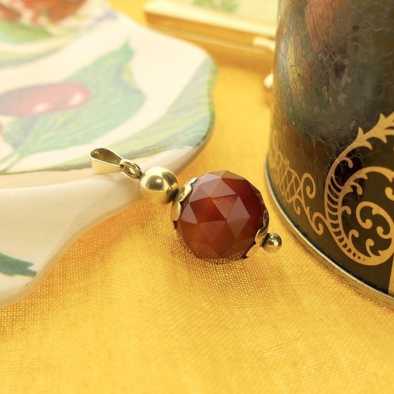 Image 2 of Vintage gold ball pendant with carnelian