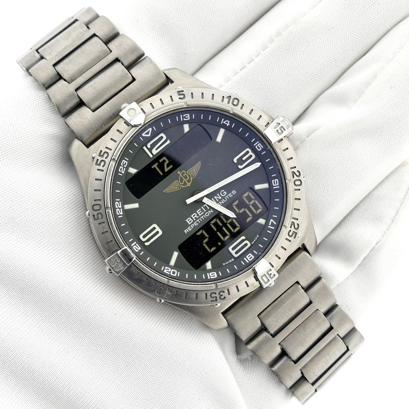 Image 9 of Breitling Aerospace Titanium E65062; Analog/digital men's watch