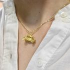 Image 10 of Gold pendant of an old carriage