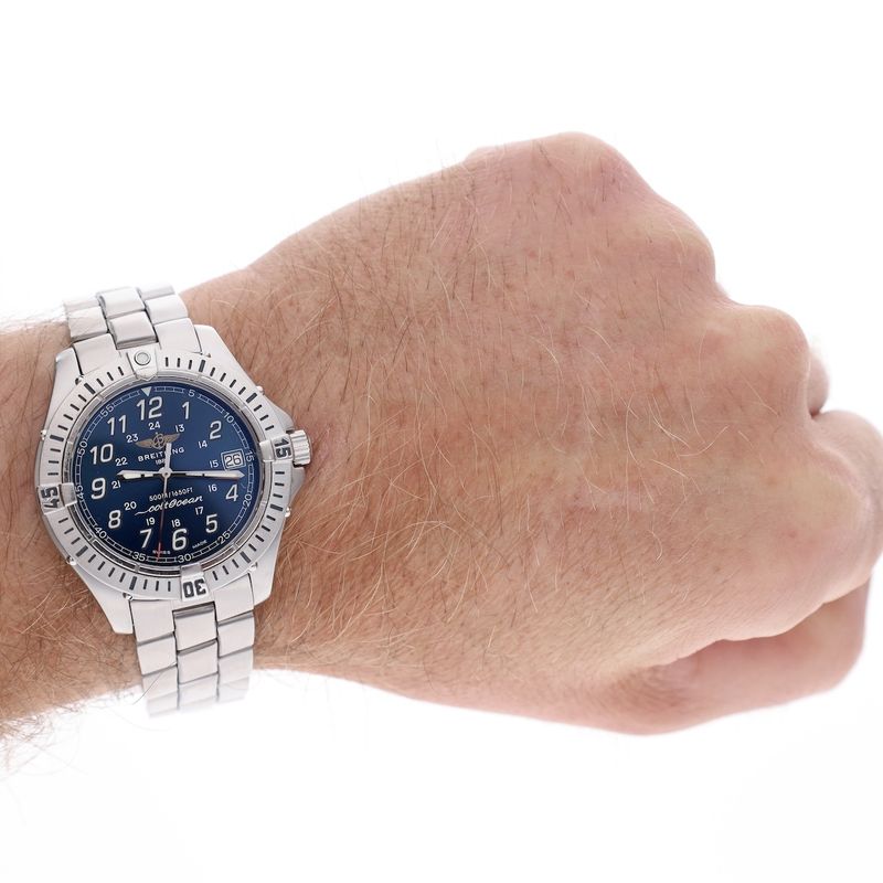 Image 20 of Breitling Colt 38mm A64350; Quartz men's watch