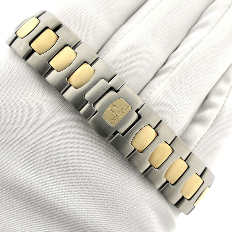 Image 7 of Omega Seamaster Polaris 3960981; 18k gold & titanium watch