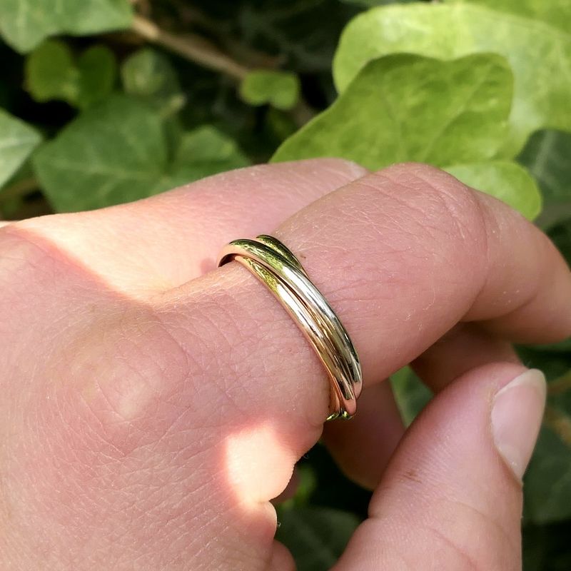 Image 7 of Tricolor gold trinity ring