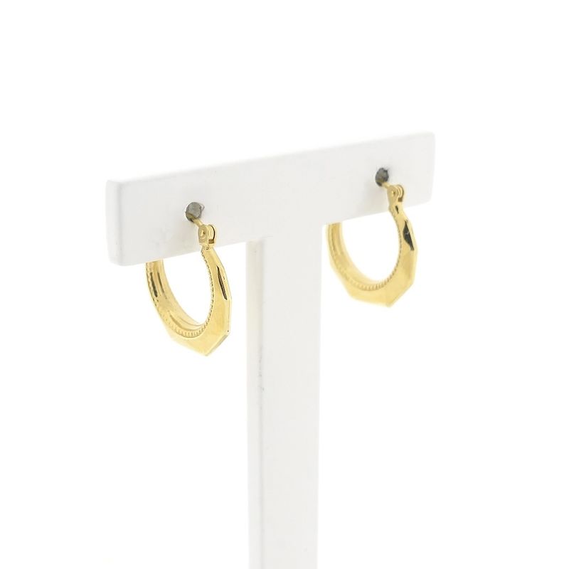 Image 3 of Gold faceted hoop earrings | Ø 17 mm