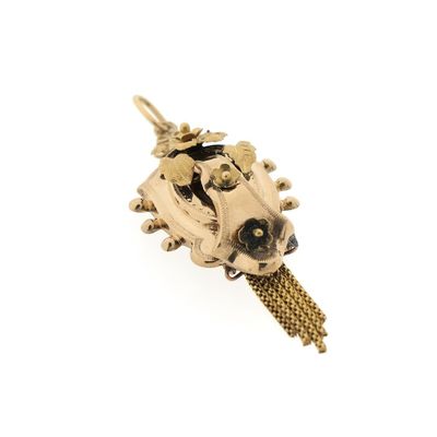 Image 2 of Gold pendant with quartz