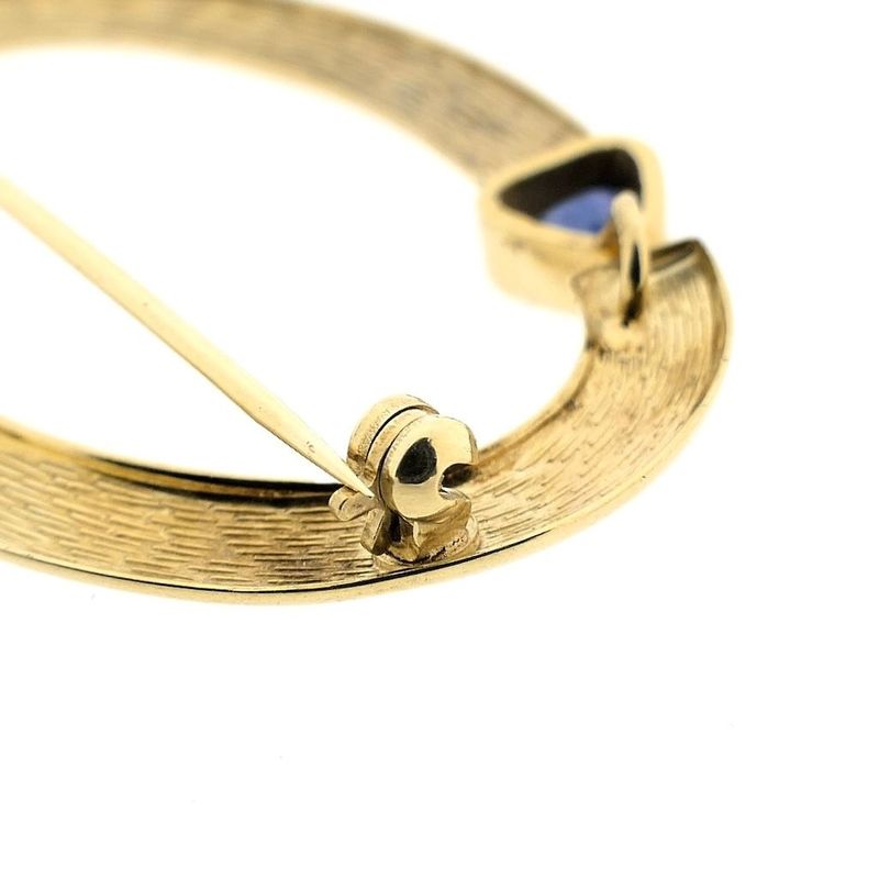 Image 6 of Gold brooch with sapphire