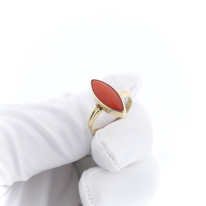 Image 8 of Vintage gold ring with red coral.