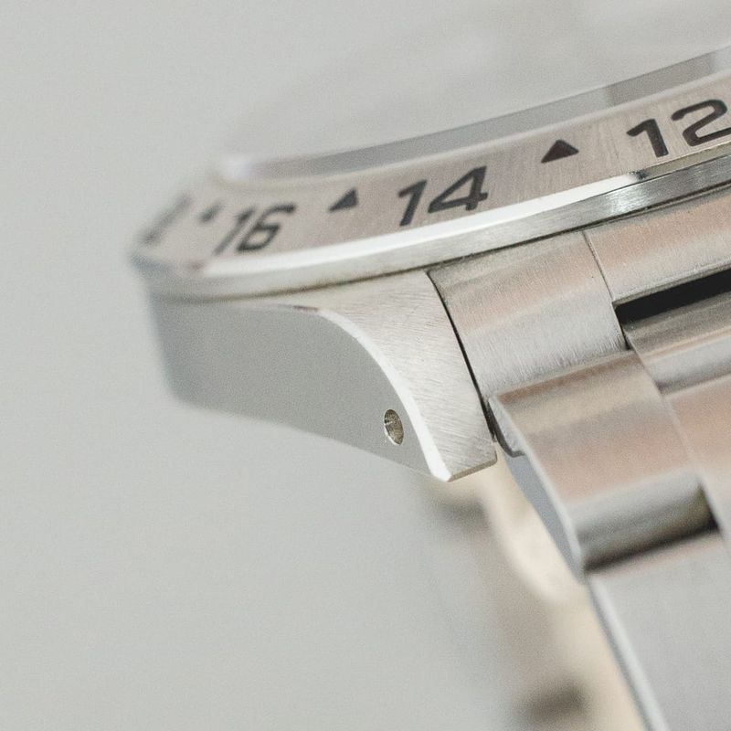 Image 19 of Rolex Explorer II 16570 'Full-Set'; Automatic men's watch from 1998