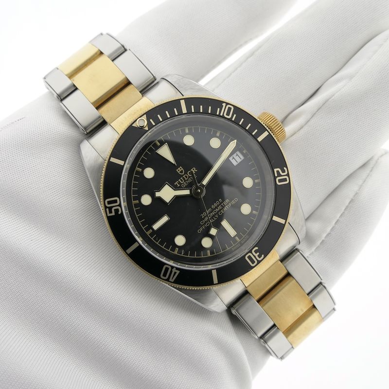 Image 9 of Tudor Black Bay 41mm Heritage 79733N; Gold/steel men's watch