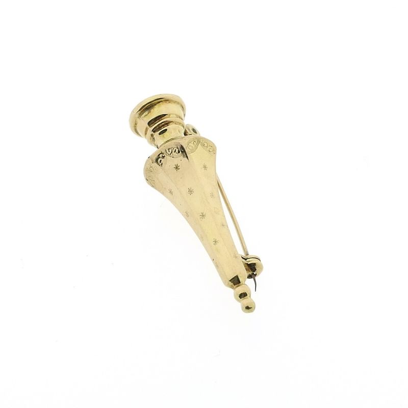 Image 1 of Vintage gold brooch of a knitting needle cap
