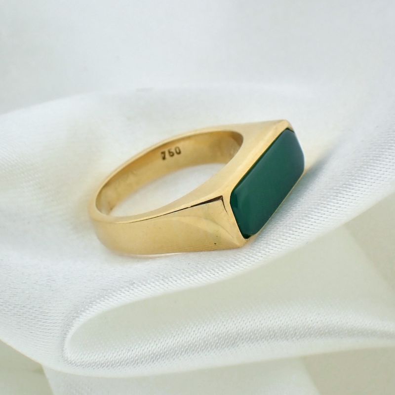 Image 6 of Gold ring with jade