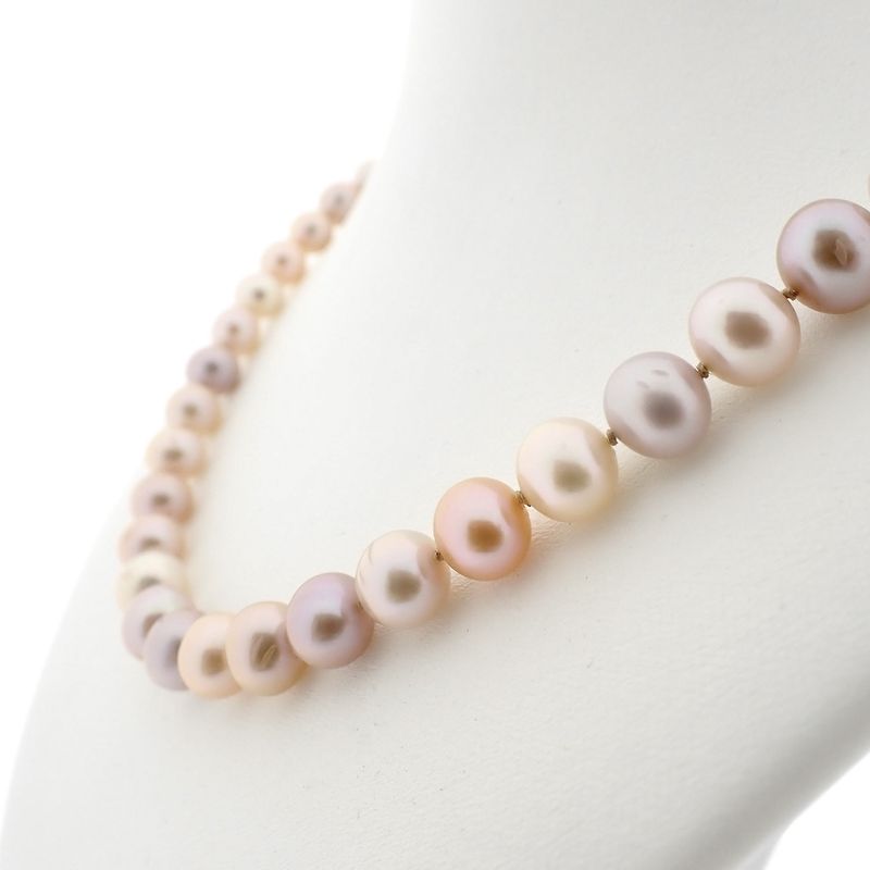 Image 4 of Champagne pearl necklace with rose gold clasp | 42.5 cm