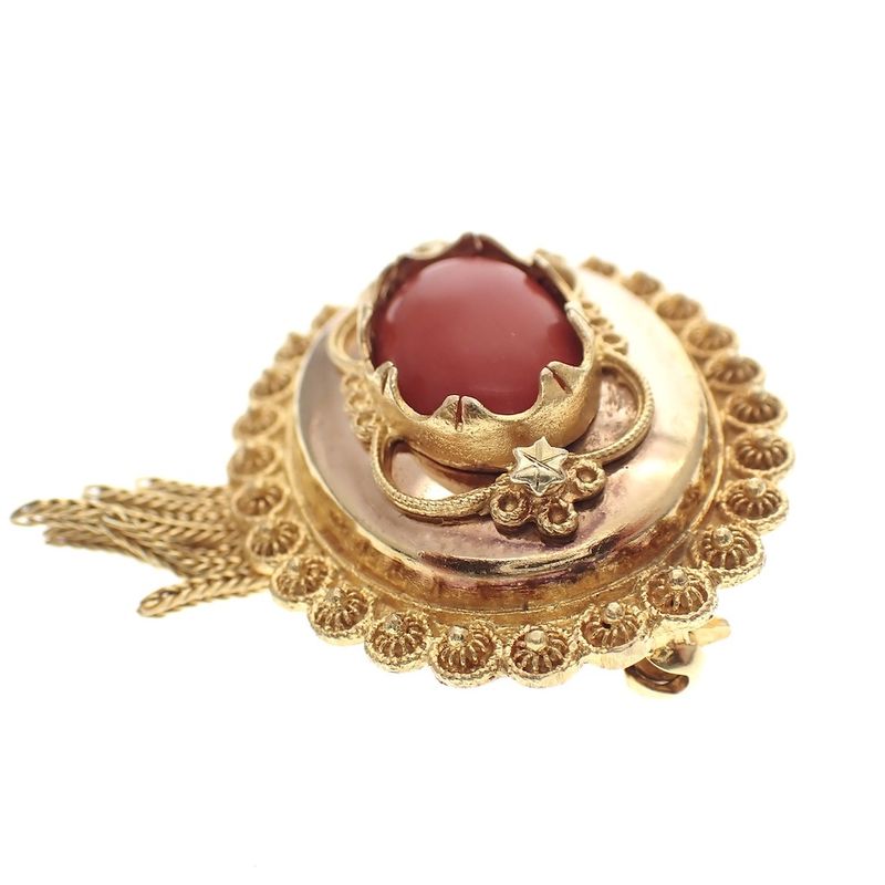 Image 3 of Antique gold brooch with blood coral; Filigree