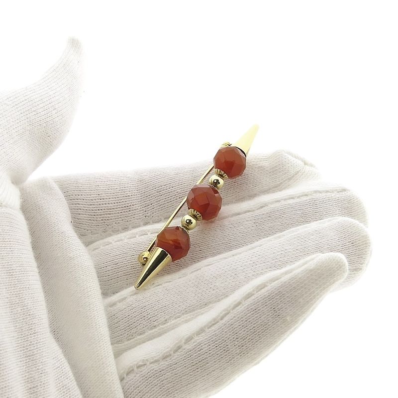 Image 7 of Vintage gold brooch with carnelian