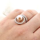 Image 4 of White gold ring with Tahitian pearl and diamonds; 1.08 ct.