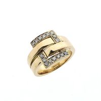 Rose gold ring with diamond buckle; 0.40 ct.