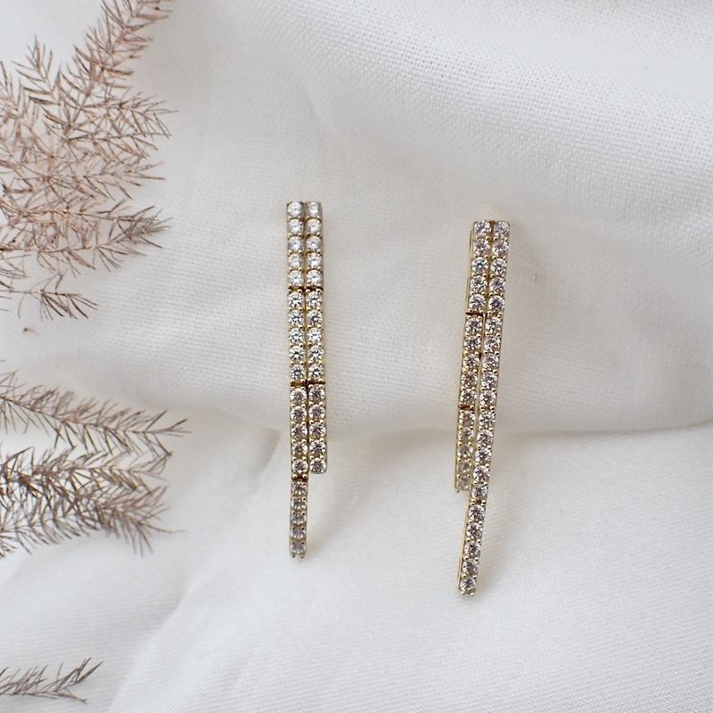 Image 2 of Gold stud earrings with zirconia