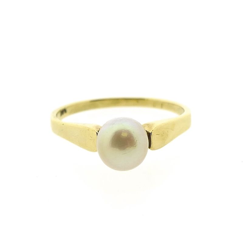 Image 3 of Gold ring with cultured pearl