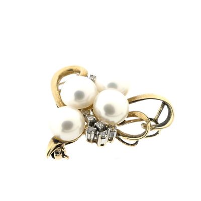 Image 2 of 8 carat abstract brooch with pearl and diamond 0.08 ct.