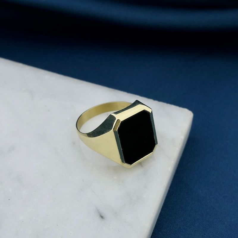 Image 2 of Gold signet ring with onyx.