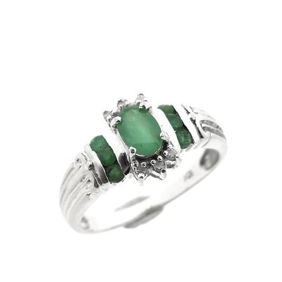 Image 1 of 10 carat ring with emerald and diamonds; 0.03 ct.