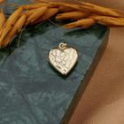 Image 2 of 8 kt heart pendant