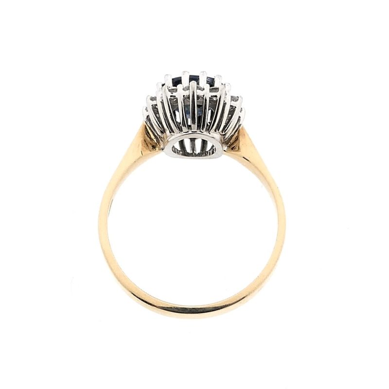 Image 6 of Gold ring with sapphire and diamond | 0.18 ct.