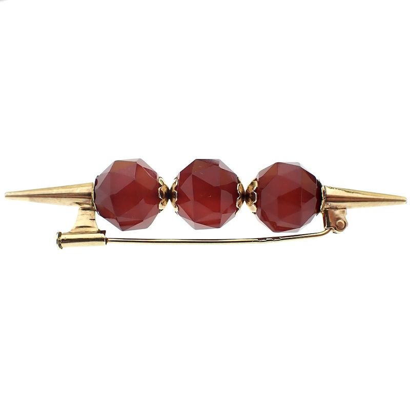 Image 6 of Vintage gold brooch with carnelian