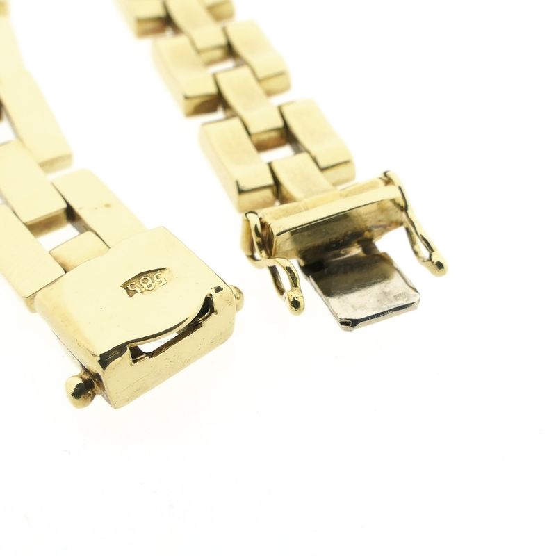 Image 5 of Gold Bismarck link bracelet
