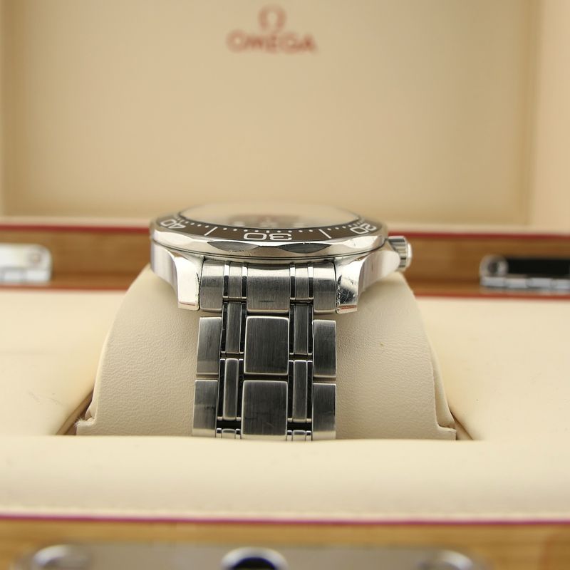 Image 17 of Omega Seamaster 300m Co-Axial Master Chronometer 42mm; Automatic men's diving watch