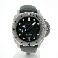 Panerai Submersible QuarantaQuattro 44mm PAM01229; Automatic men's watch