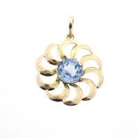 Gold pendant with topaz