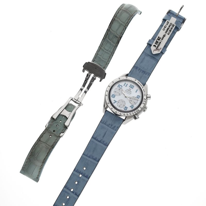 Image 19 of Omega Speedmaster Reduced 'Mother of Pearl' 3802.76.53; Automatic Chronograph Watch