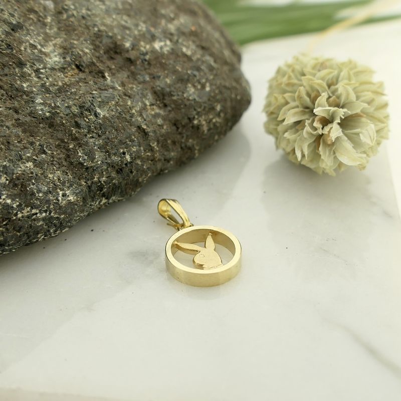 Image 2 of 9 carat Playboy bunny pendant.