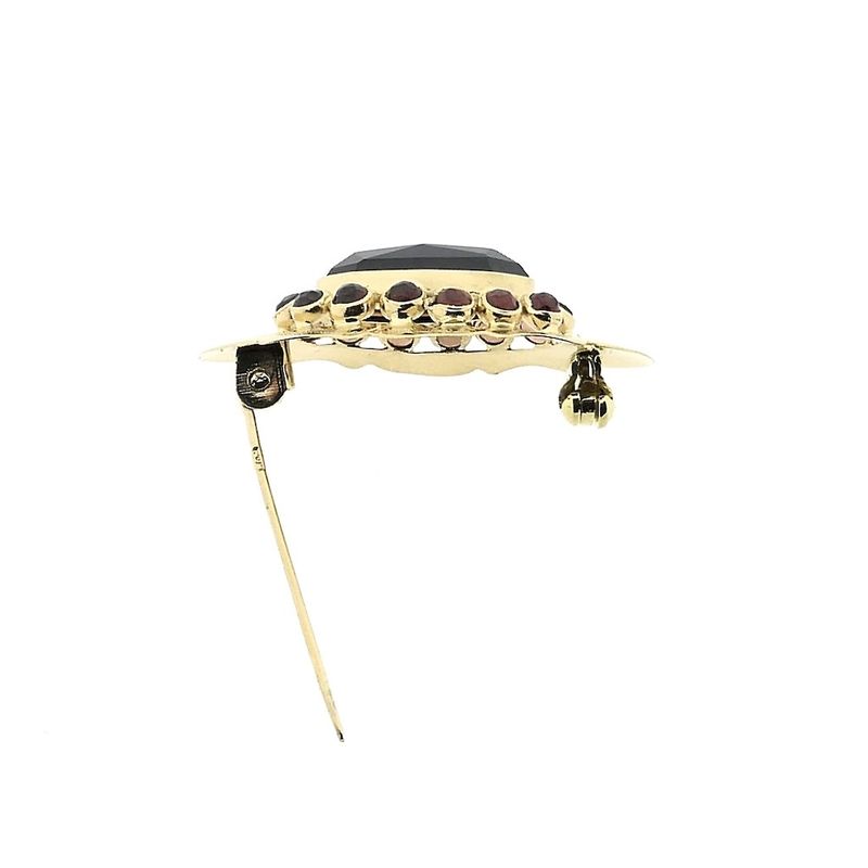 Image 5 of Vintage gold brooch with garnet