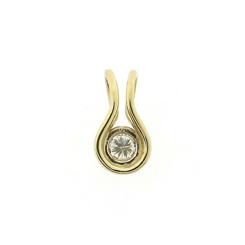 Image 5 of Gold pendant with diamond | 0.18 ct.