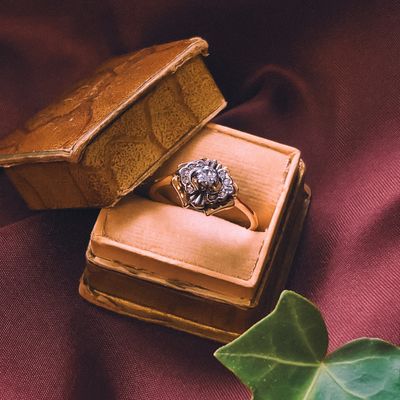 Image 2 of Vintage bicolor ring with zirconia and diamond 0.14 ct.