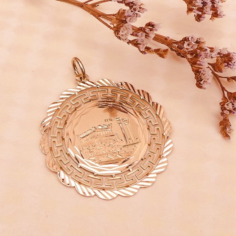 Image 2 of Gold pendant from the Parthenon