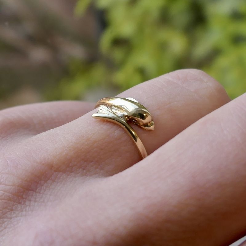 Image 11 of Gold dolphin ring