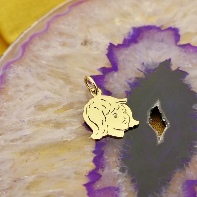 Image 9 of Gold pendant of a girl's child's head