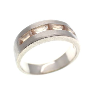 Silver matted ring with zirconia Image 1 of Silver matted ring with zirconia