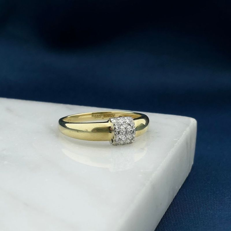 Image 2 of Gold Jeunesse ring with diamond; 0.075 ct.